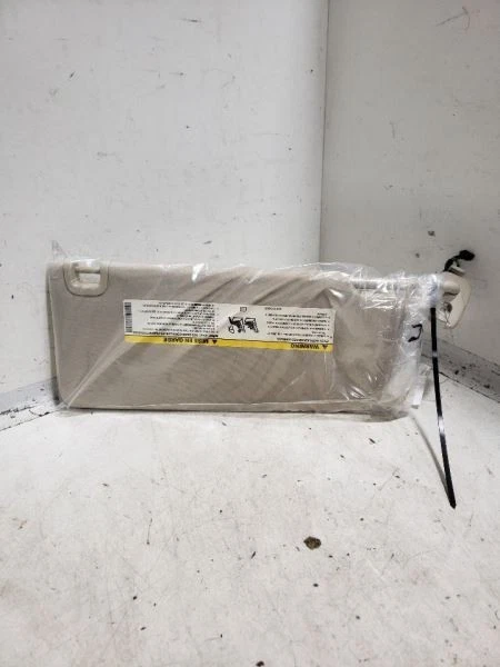 Driver Sun Visor Sedan Sunroof With Illumination Fits 15 200 733215 - Image 2 of 4