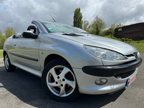 Peugeot 206CC 1.6 BVA pour pièces