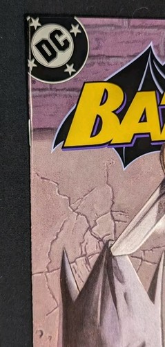 Batman #636 🗝 2nd App Jason Todd as Red Hood DC Comics 2005 - Picture 2 of 6