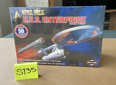 Star Trek U.S.S. Enterprise NCC-1701 Snap Model Kit Polar Lights NEW SHIPS FREE