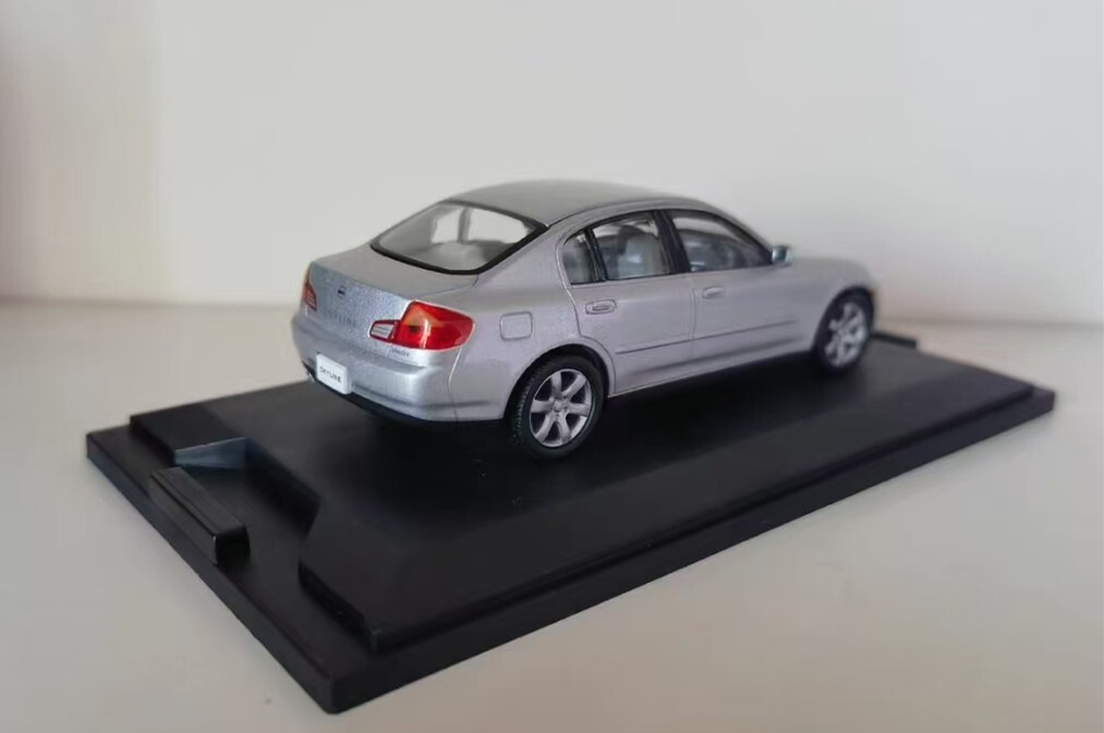 Nissan Skyline ニスモ　1/43スケールモデル Kyosho KSR43106GR 1/43 Nissan Skyline GT-R R34 NISMO Diecast Gray