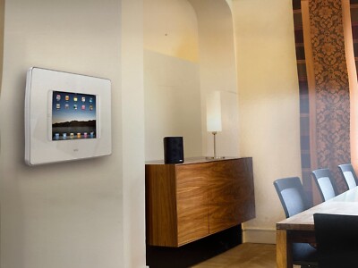 WHD SoundPad weiß Dockingstation für Apple iPad 4, robust ideal für Hotels Lux.