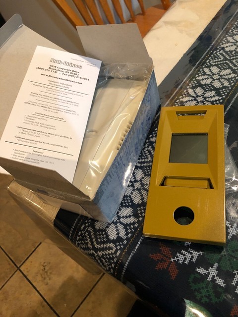 Auth Florence, Non Electric, Mechanical Door Chime, Doorbell And Viewer #689 (Gold Powder Coated Metal) (6195015581102)