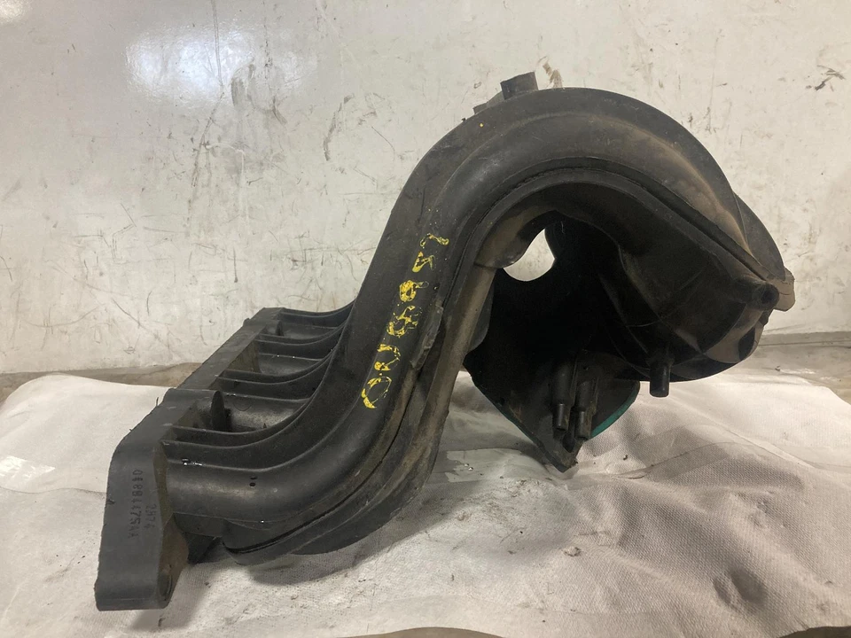 Used Engine Intake Manifold fits: 2005 Dodge Stratus Sdn 2.4L w/PZEV Grade A Foto 3 de 4