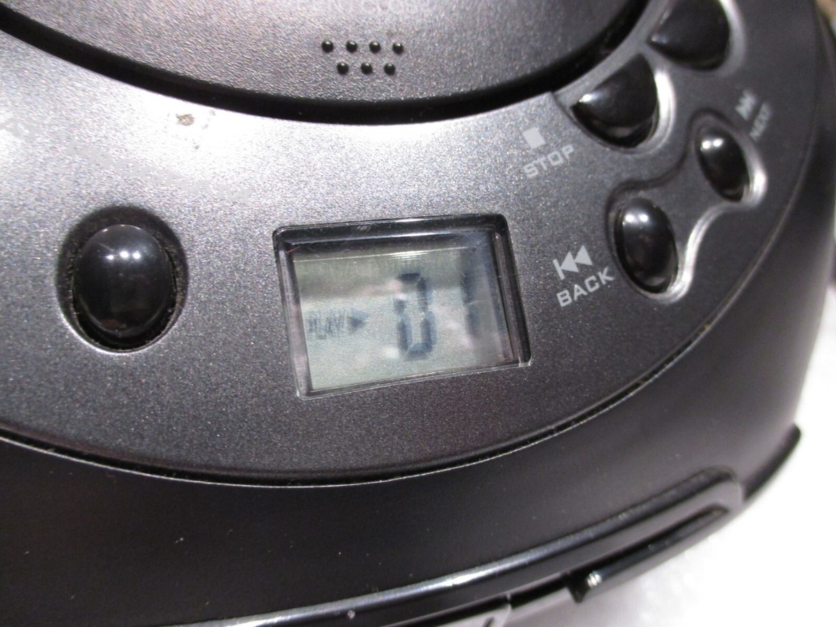 Memorex #MP8806 Portable CD Player AM/FM Radio Boombox Black