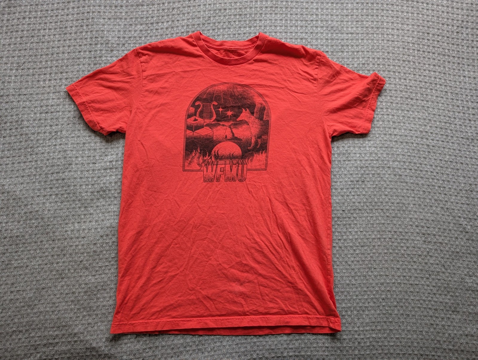 WFMU Radio Station Shirt Mens Small Red Graphic Tee T-Shirt Music Promo