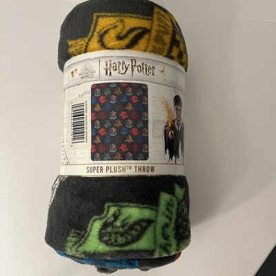 Harry Potter Blanket Hogwarts Wizard House Crests Soft  Plush Size 46 x 60 NEW