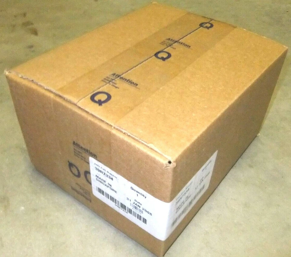 40K1036 39R7334 F/S RETAIL 73GB 10 000 rpm hot-swap 2.5 inch Ultra320 SCSI SFF  - Image 2 of 2