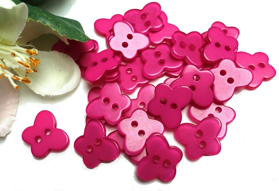 10x Knöpfe Schmetterling 13x16mm Knopf Kinderknöpfe Baby Kunststoff 2 Loch Pink - Bild 2 von 2