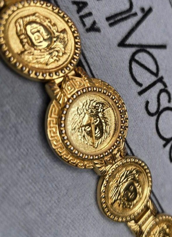 Rare GIANNI VERSACE Medusa Coin Watch Gold Plated Quartz Japan As-is