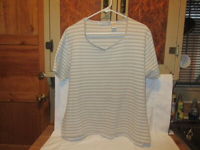 Carolyn Taylor For By Design Essentials Ladie's Tan Striped Top - Size L/G