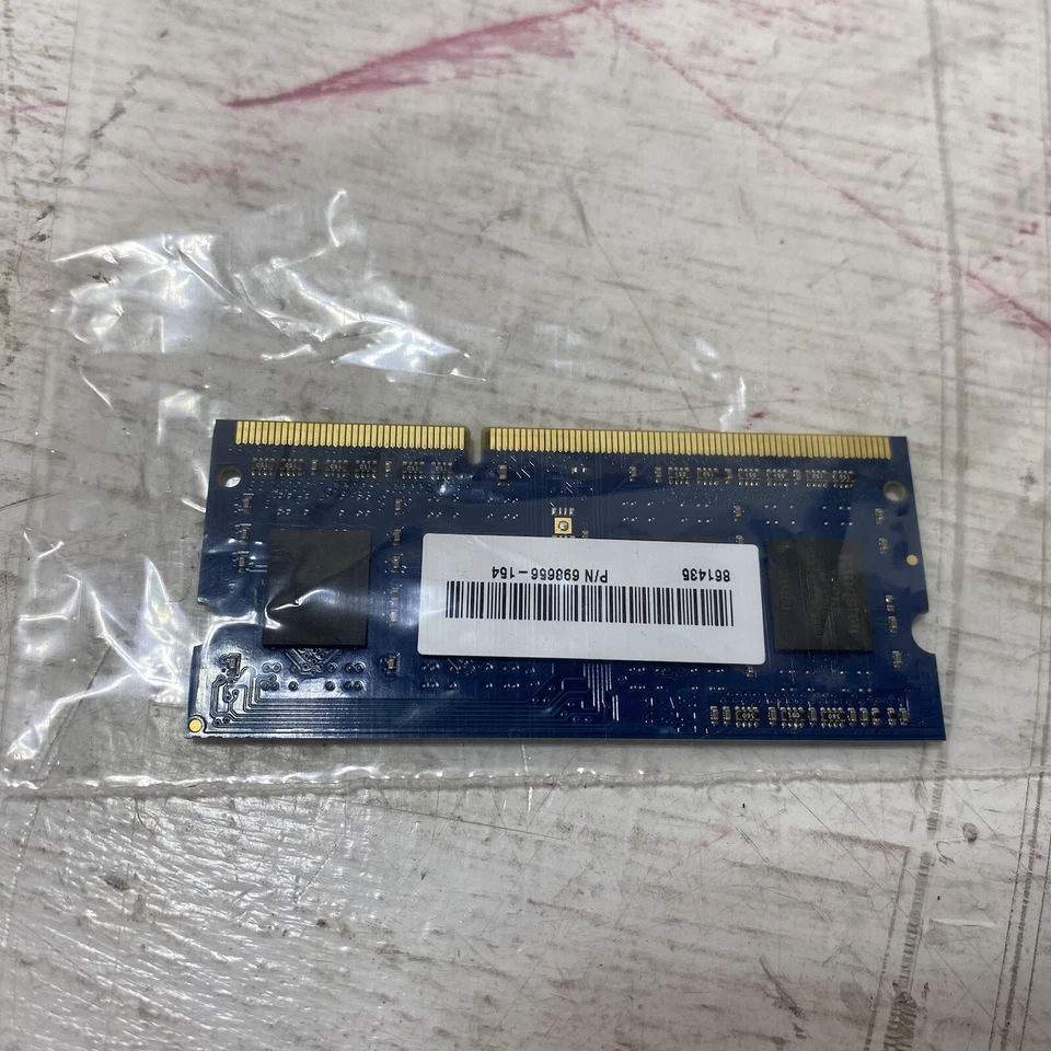 Kingston HP698656-154-KEB 4GB DDR3 1600MHz PC3-12800 204-Pin SoDIMM - Image 2 of 2