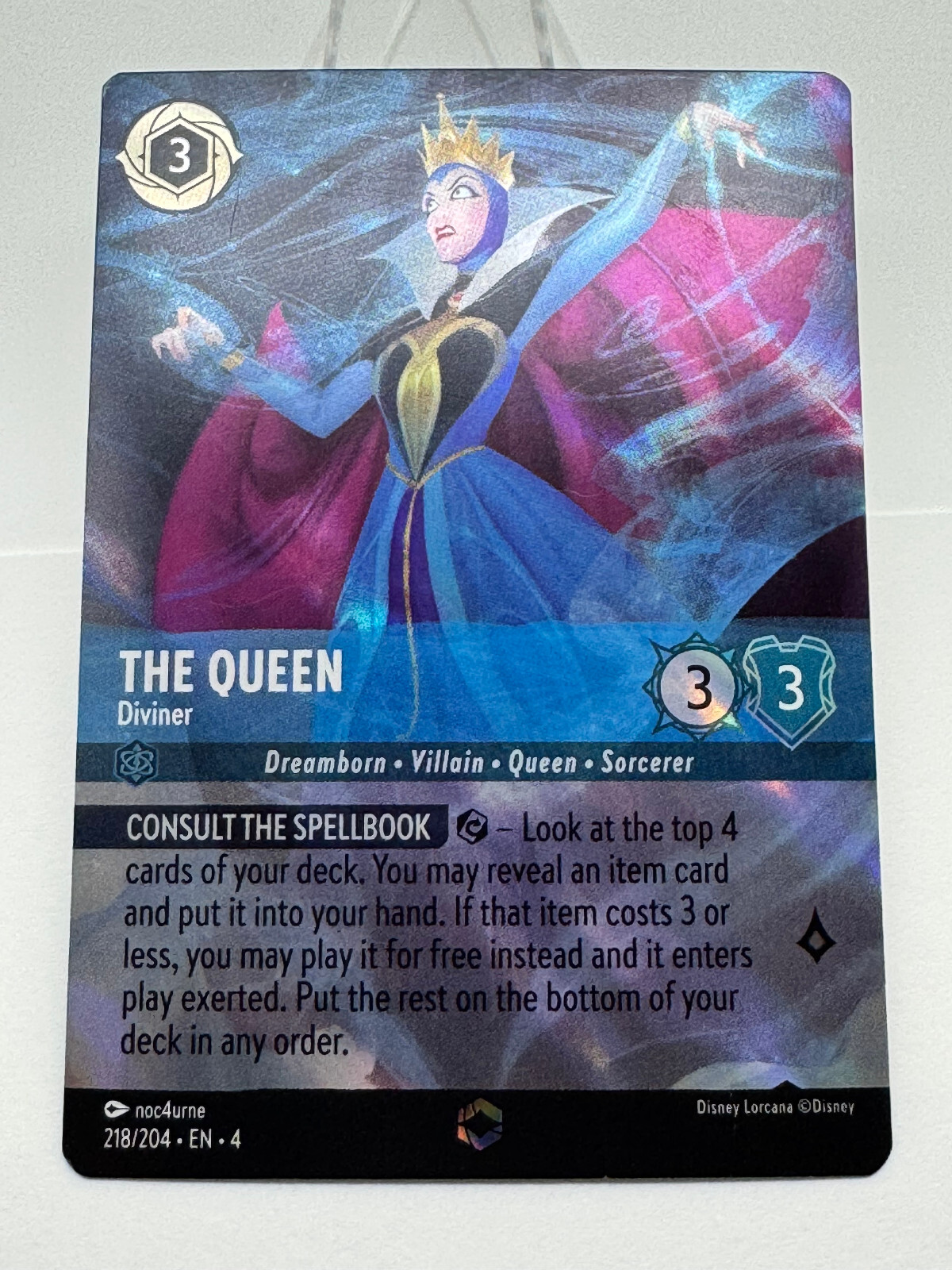Disney Lorcana The Queen Diviner Enchanted foil Ursula's Return 218/204 NM-MINT