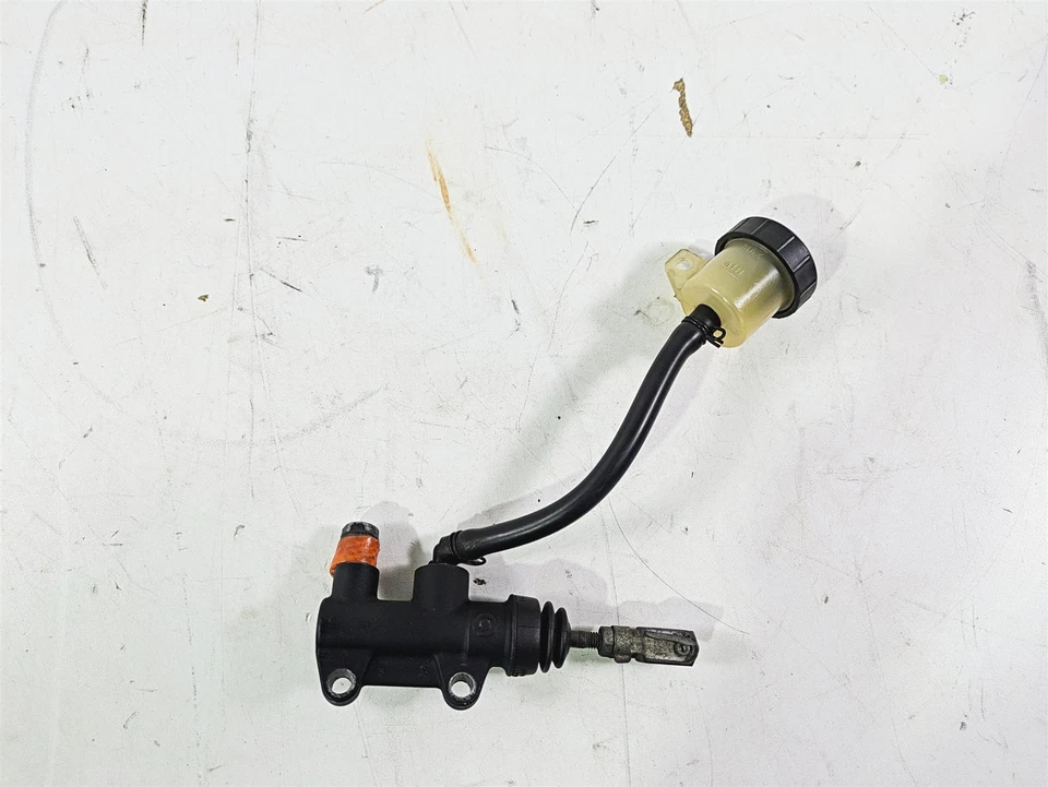 Ducati Monster 1100 S 2009 cilindro maestro de freno trasero Brembo 62540041A Foto 3 de 4