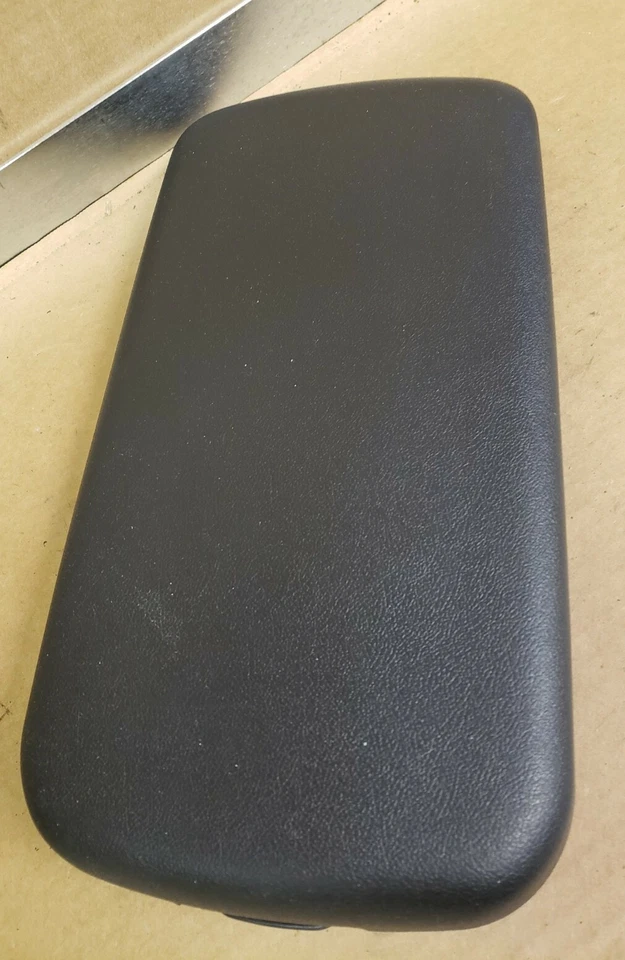 Pontiac G6 2008 consola tapa negra  Foto 2 de 4