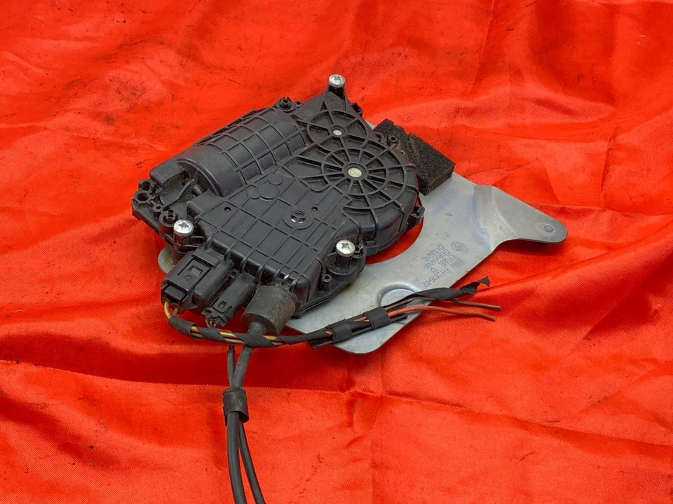 06-10 宝马 E63 E64 M6 左前驱动门执行器闩锁软关闭原始设备制造商✅ — 第 2/4 张图片