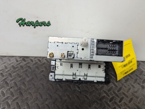 Radio Display And Receiver P07356372860 Fits 15-17 RENEGADE - Picture 6 of 12