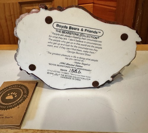 Boyd’s Bear “Bearstones Fifth Anniversary”Figurine 1998 Limited Edition #1586 - Picture 3 of 8
