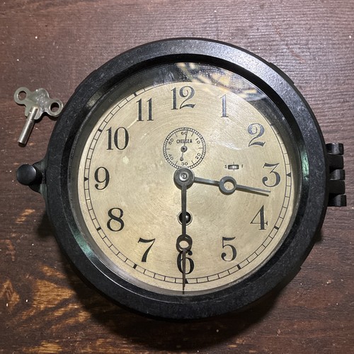 CHELSEA Clock Company Bakelite Porthole Ship Clock ,Boston With Key ,Working