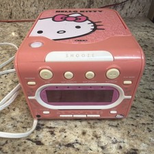 Hello Kitty CD Player/AM FM Radio/Alarm Clock Pink KT2053A