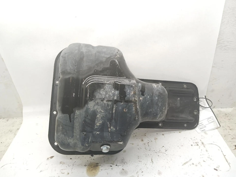 '98-'08 TOYOTA COROLLA Oil Pan OEM 6 Month Warranty! - Image 4 of 4