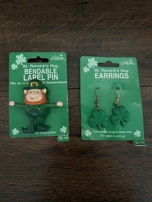 Brand New 4 leaf clover Shamrock Earrings & Leprechaun Pin for St. Patricks Day
