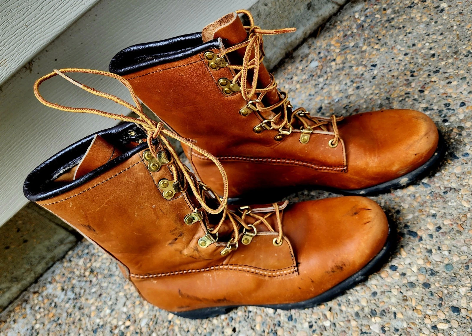 Eddie Bauer Seattle Boots Men's 8 EE Brown Leather Hiking Boots USA Outdoors