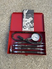 Snap-on Tools Vtg Compression Test Gauge Set W Metal Case Box Nice Clean Set