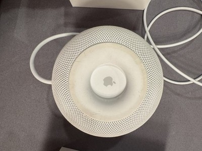 Apple HomePod  A1639 Smart Speaker 1st Gen - White  -FOR PARTS - DOES NOT WORK