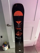 Burton Feelgood Flying v Snowboard 52 Size 152