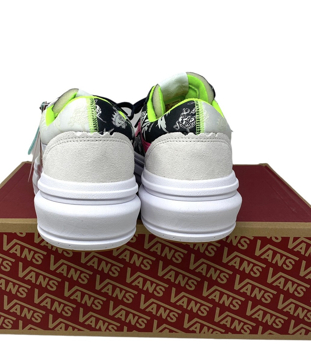VANS Old Skool Overt CC Shoes Men Low Canvas Suede White VANS Old Skool Overt CC Shoes Men Low Canvas Suede White