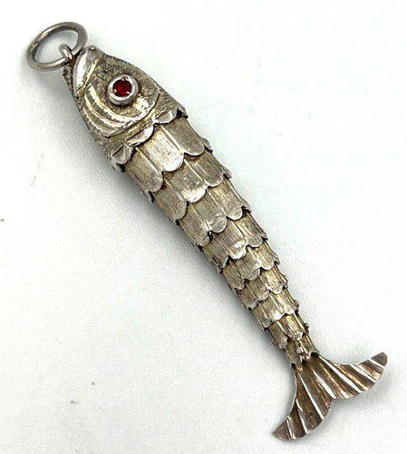Large Solid Silver Articulated Fish Pendant Ruby Eyes Chinese Antique Hand Made - Picture 4 of 8