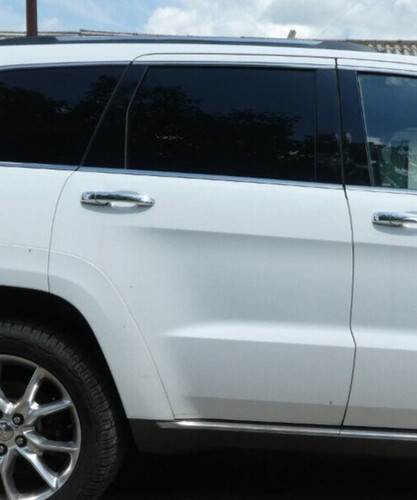 Jeep Grand Cherokee WK2 door rear right without attachments white _ manufactu...