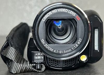 Canon VIXIA HF M31 32GB HD 15x Zoom 4.1-61.5mm Digital Camcorder