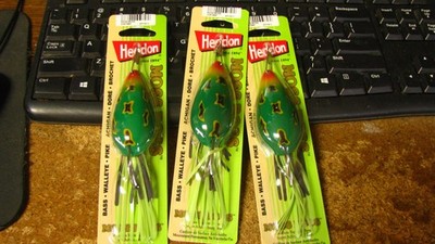 Heddon ''Moss Boss''. weedless spoon, nip, 3 ct,  3/8 oz,   free shipping