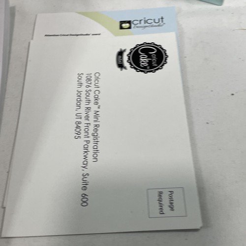 CRICUT CAKE Mini Cutting Machine for Cake Decorating Red, 4 Design Boxes - Picture 6 of 24