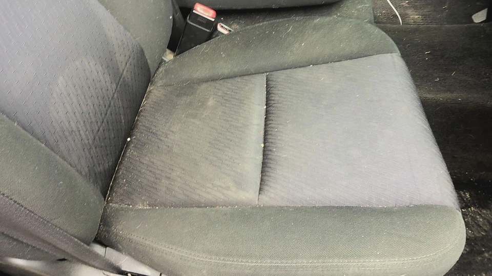 11 CHEVY SILVERADO 2500 Front Seat Passenger Manual Crew Cabebony19c - Imagem 3 de 4