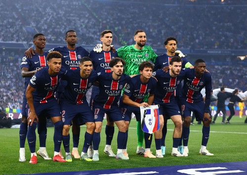 Paris SG UEFA Champions League Sieger 2025 - 12 x 8 inch / 30 x 20 cm Foto
