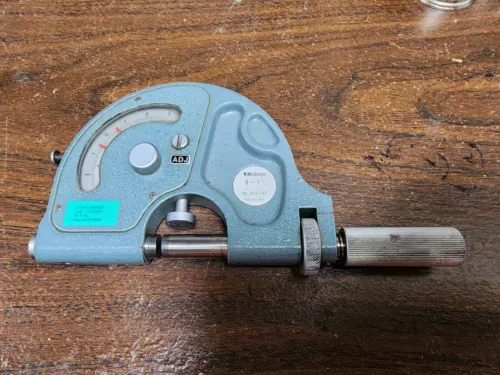 Mitutoyo Metric Indicating Micrometer 0-25.4mm X .002mm
