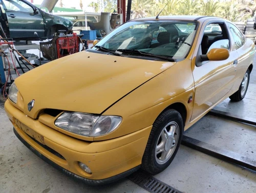 7700110390 Soporte colector de admisión V. para RENAULT MEGANE I COUPE (DA0) * 19 3355820 - Imagen 4 de 10