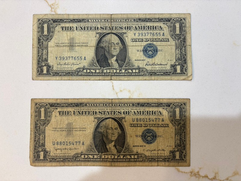 1957 Series A & B $1 Dollar Bill SILVER CERTIFICATE ~ BLUE SEAL NOTE