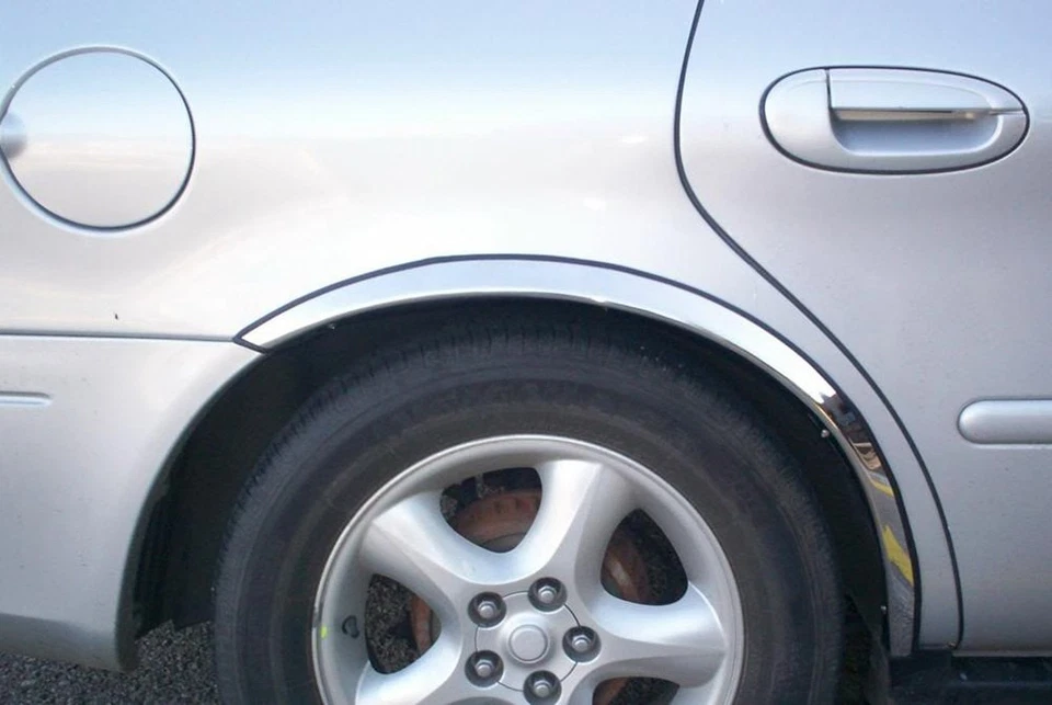 For BMW 535i 1985-1987 QMI Polished Fender Trim - Image 2 of 2