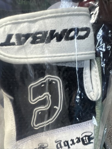 Ball•#11 Combat Derby Life Ultra Dry Mesh Black Batting Gloves Youth XS NOS - Picture 7 of 11