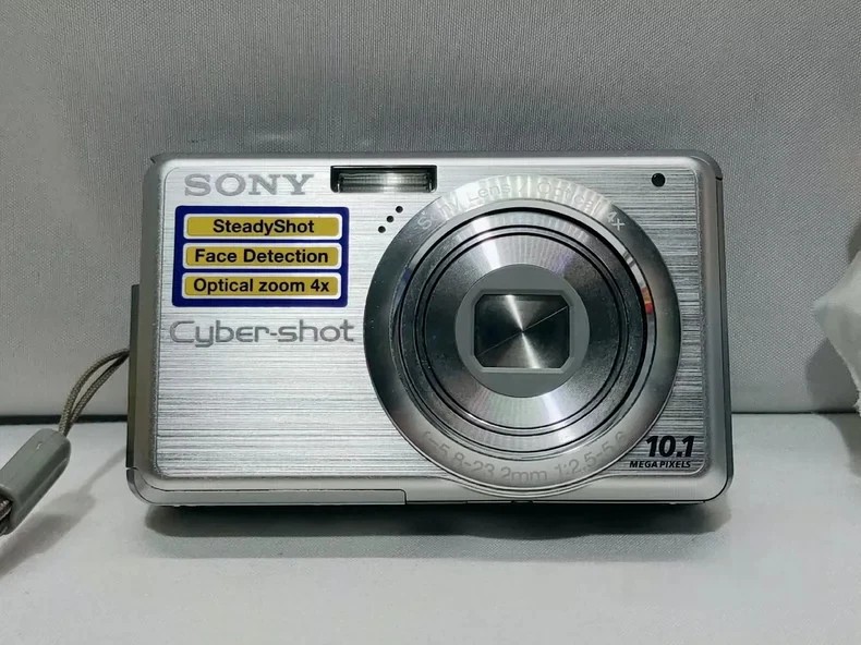 SONY Cyber-shot シルバー s-l400.jpg