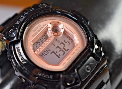CASIO BLX100-1E (3265) Women's Rose/Black Tide Graph Watch NEW BATTERY!