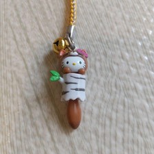 Hokkaido Limited Hello Kitty Strap Keychain Used, No Major Damage
