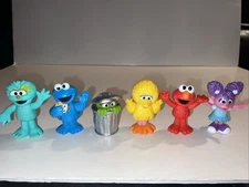 Sesame Street Neighborhood Friends Figures Sesame Workshop Toys Hasbro GUC
