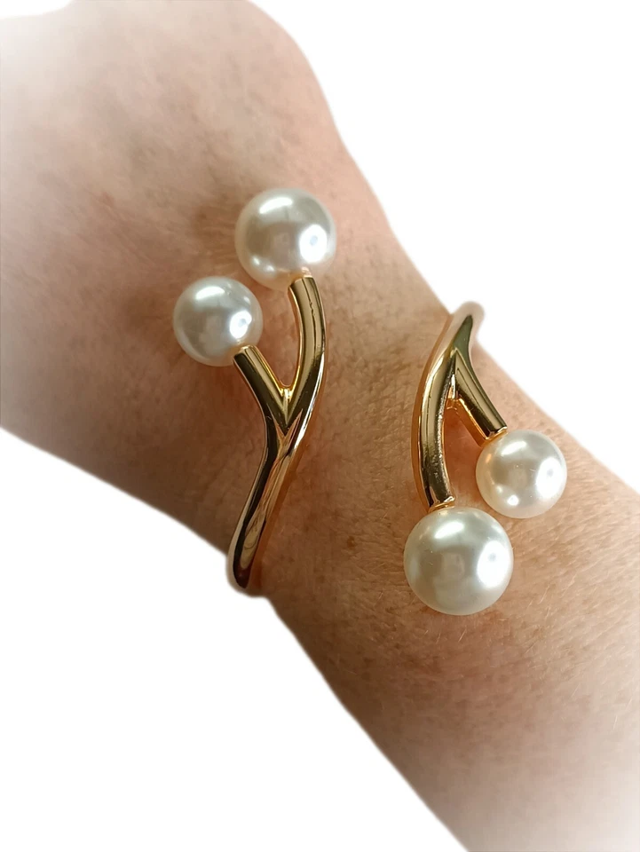 Armspange goldfarben Perlen Extravagant Modeschmuck - Bild 2 von 2