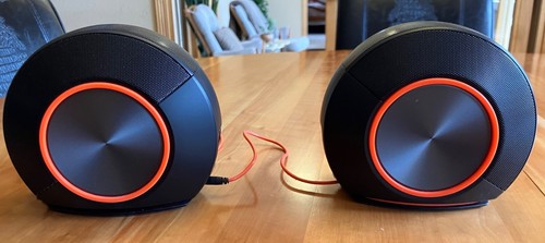JBL Pebbles powered bass speakers - Black - Picture 3 of 4