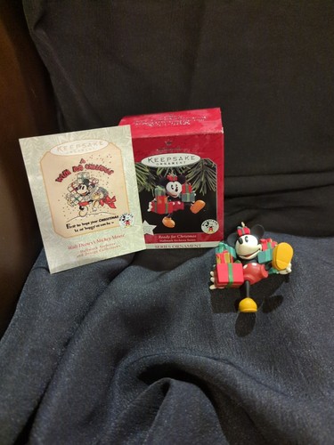 Hallmark Keepsake Ornament 1998 READY FOR CHRISTMAS Disney MICKEY MOUSE
